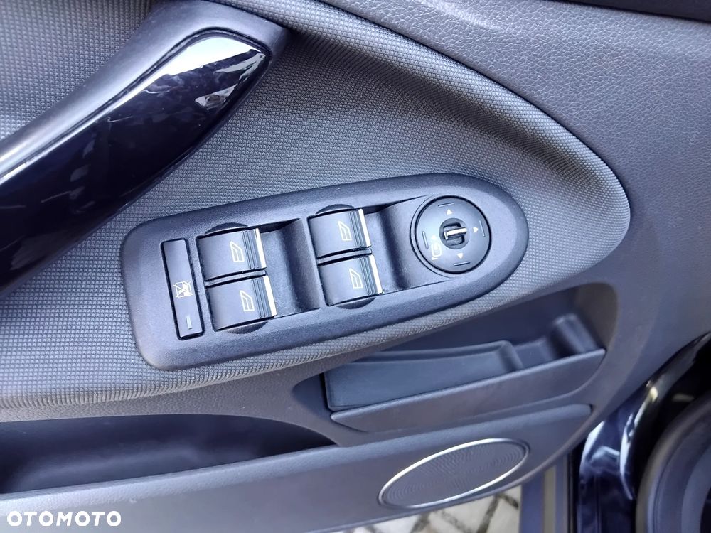 Ford Kuga 2.0 TDCi 4WD Titanium - 19