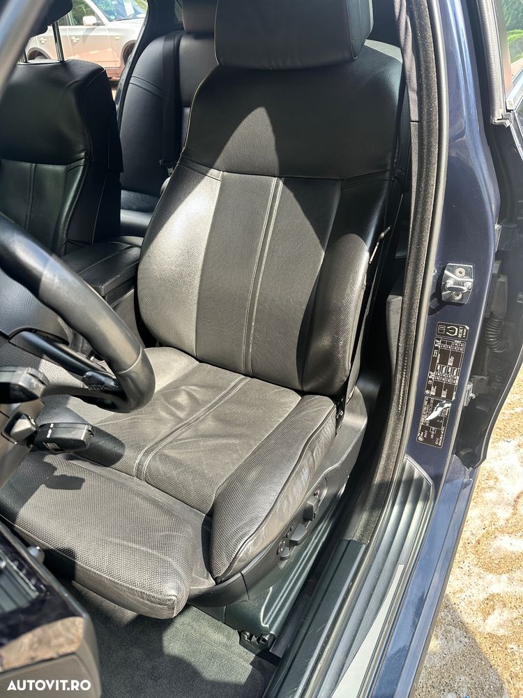 BMW Seria 5 530d xDrive Aut. - 7