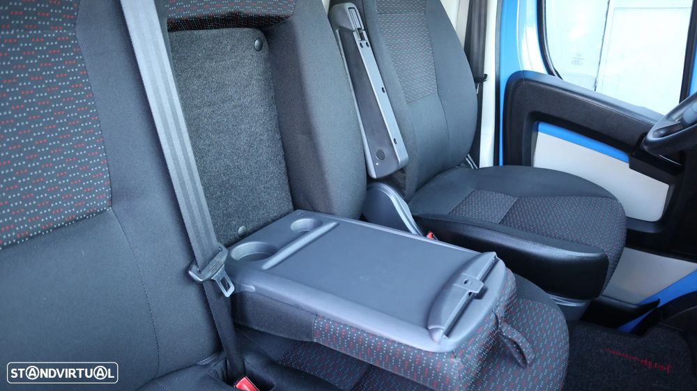 Peugeot Boxer 3.0 HDI 180 L3H3 GPS - 17