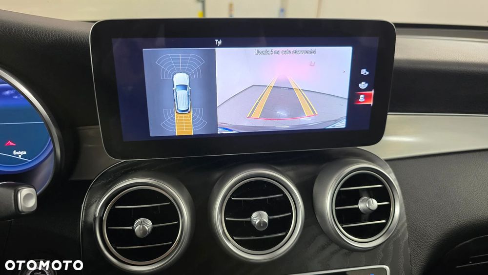 Mercedes-Benz GLC 300 de 4Matic 9G-TRONIC AMG Line Plus - 30