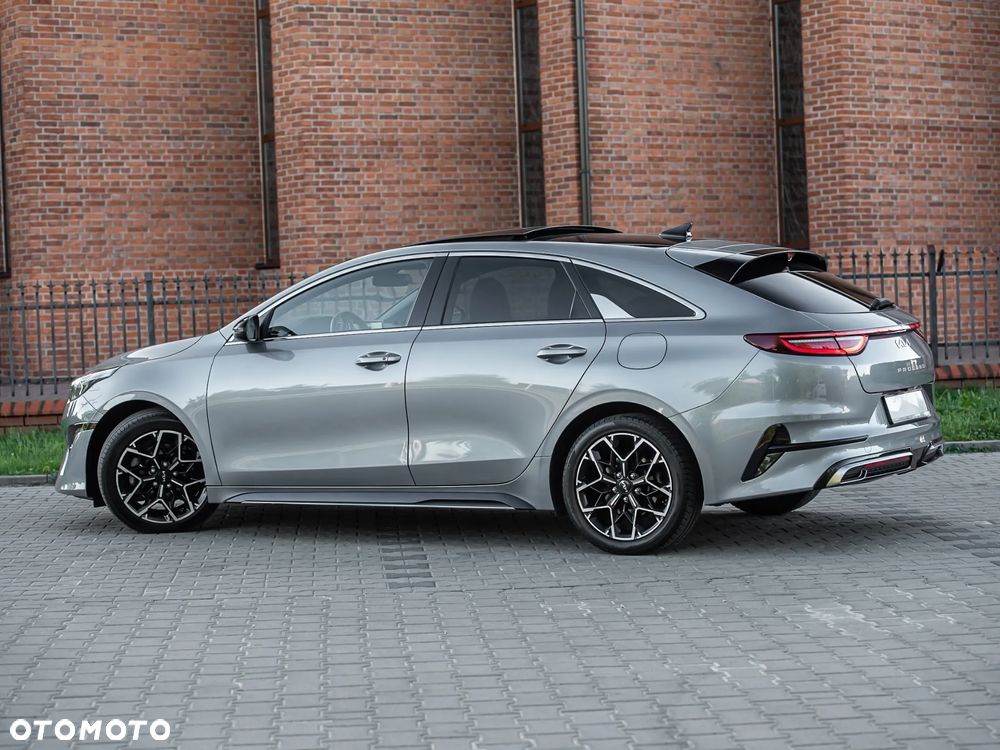 Kia ProCeed 1.5 T-GDI DCT7 OPF GT LINE - 10