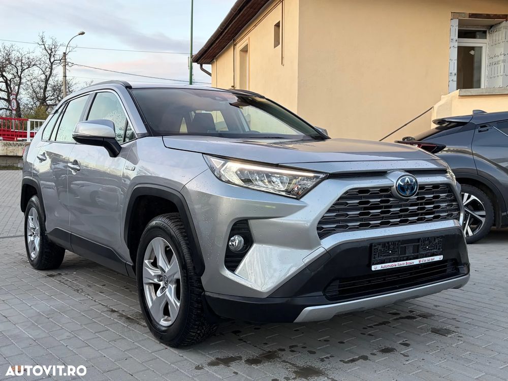 Toyota RAV4 - 2