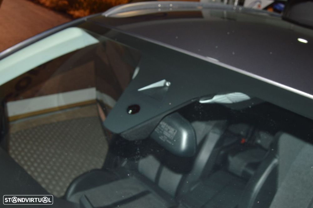 Peugeot 5008 1.2 PureTech Allure EAT6 - 23