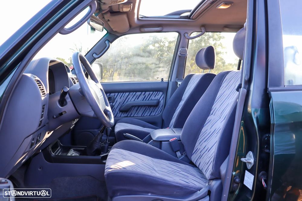 Toyota Land Cruiser - 18