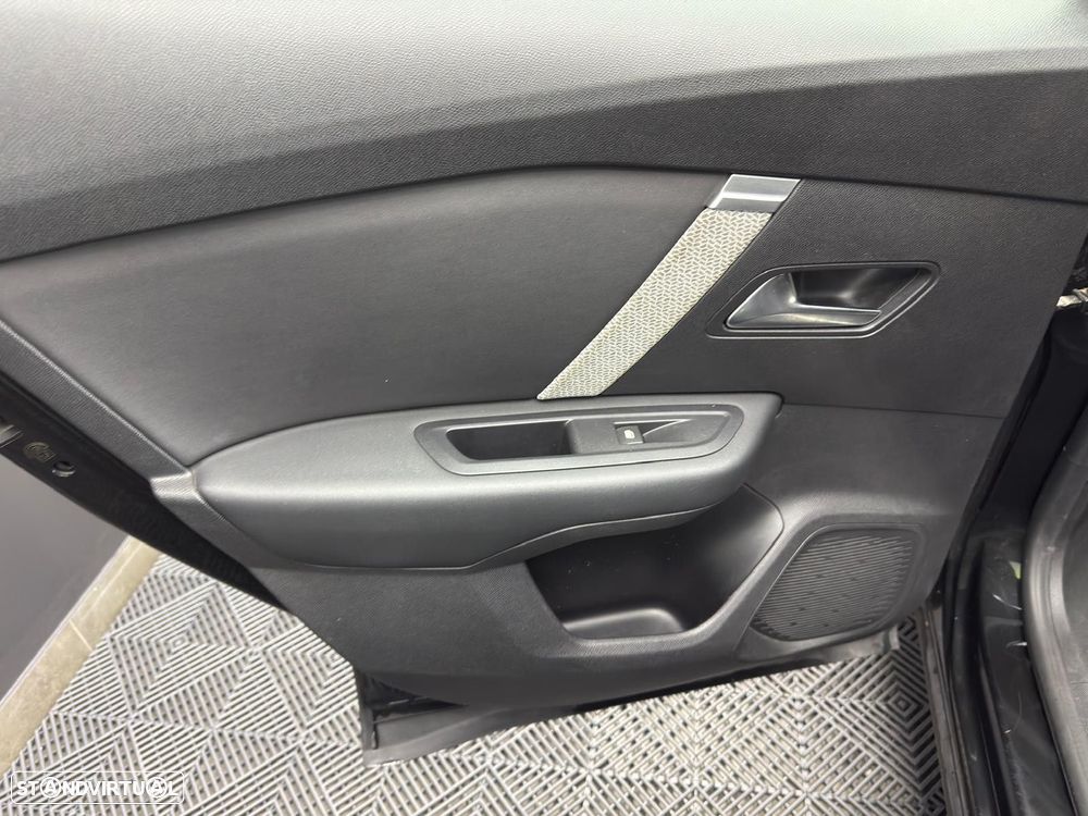 Citroën C4 1.5 BlueHDi Shine Pack EAT8 - 47