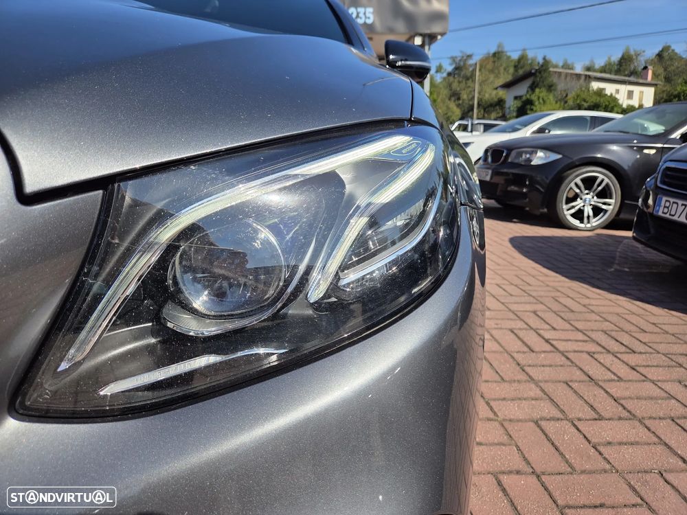 Mercedes-Benz E 220 d Coupe 9G-TRONIC AMG Line - 12