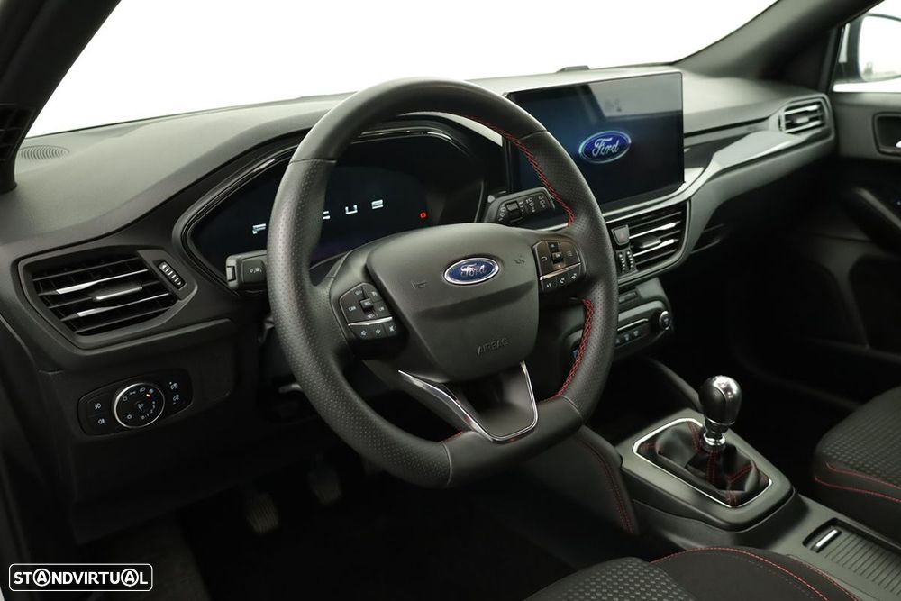 Ford Focus 1.0 EcoBoost MHEV ST-Line X - 7