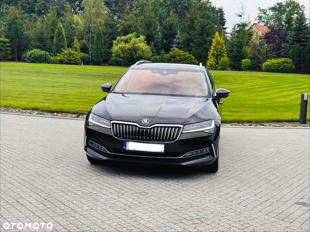 Skoda Superb 2.0 TDI SCR 4x4 L&K DSG - 3