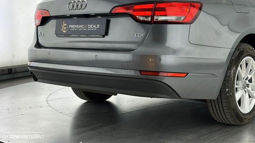 Audi A4 Avant 2.0 TDI Advance - 12