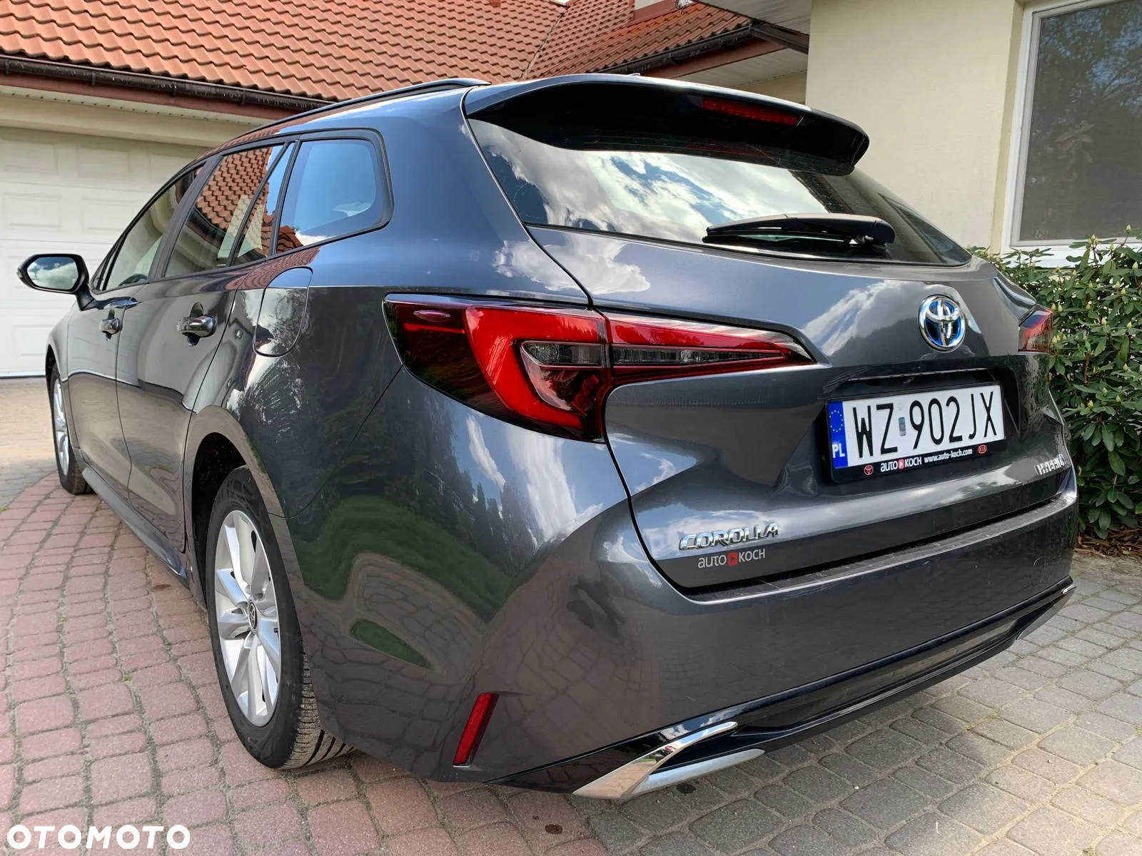 Toyota Corolla 1.8 Hybrid Comfort - 9