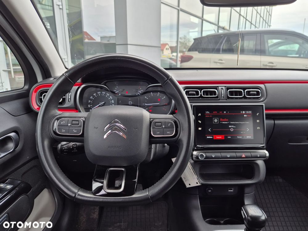 Citroën C3 1.2 PureTech Shine S&S - 9