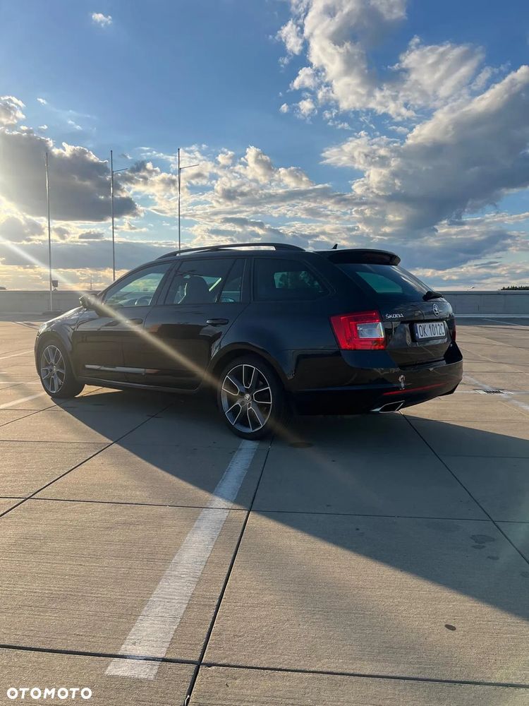 Skoda Octavia 2.0 TDI RS DSG - 10