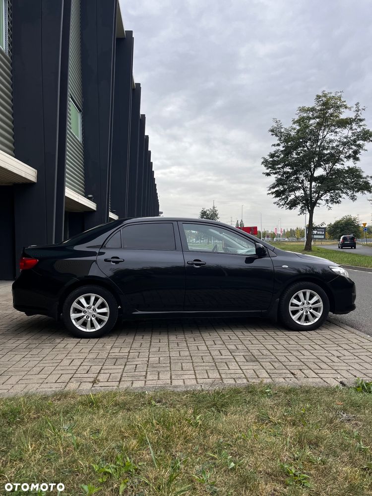 Toyota Corolla 2.0 D-4D Prestige - 12