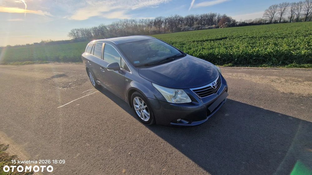 Toyota Avensis 2.2 D-4D Automatik Sol - 22