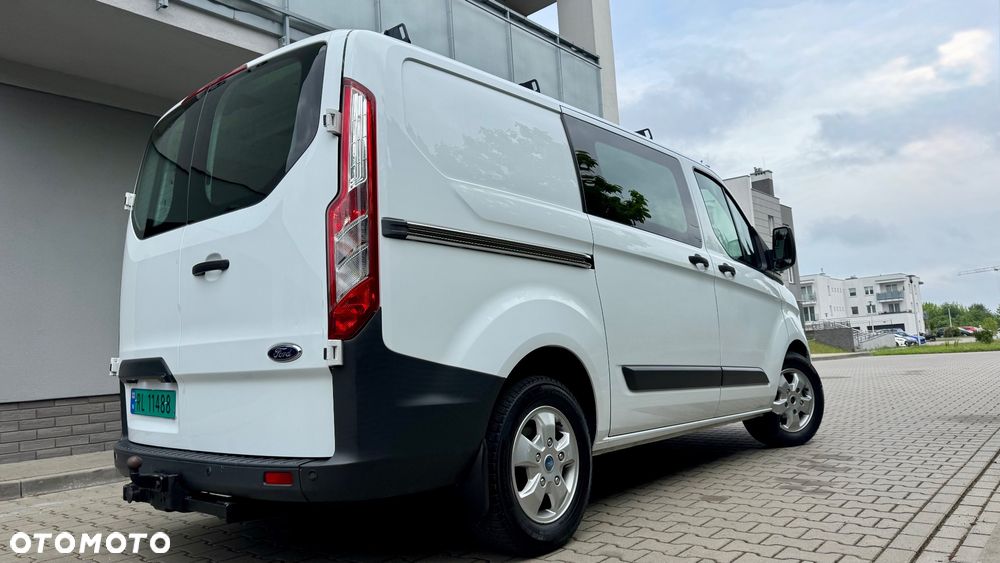 Ford Transit Custom L2H2 średni  xenon kamera idealny 2.0 TDCI blaszak krótki L1H2 VAT FV faktura 23% 3 miejsca / osobowy blaszak podwójne drzwi z obu stron - 5