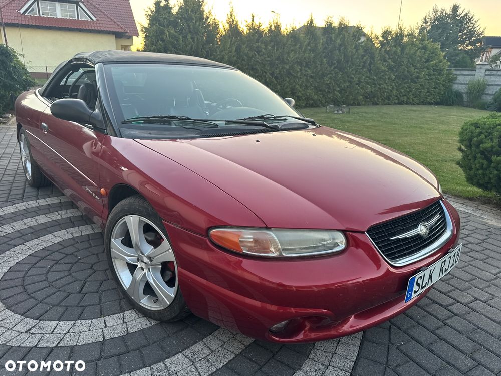 Chrysler Stratus LE 2.0L - 15