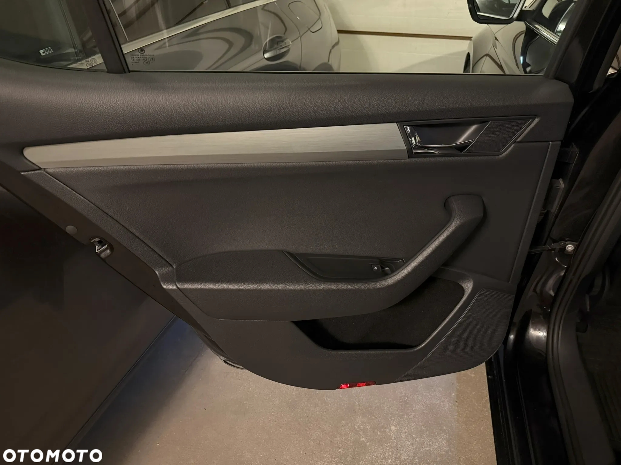 Skoda Superb 1.4 TSI ACT Ambition - 15