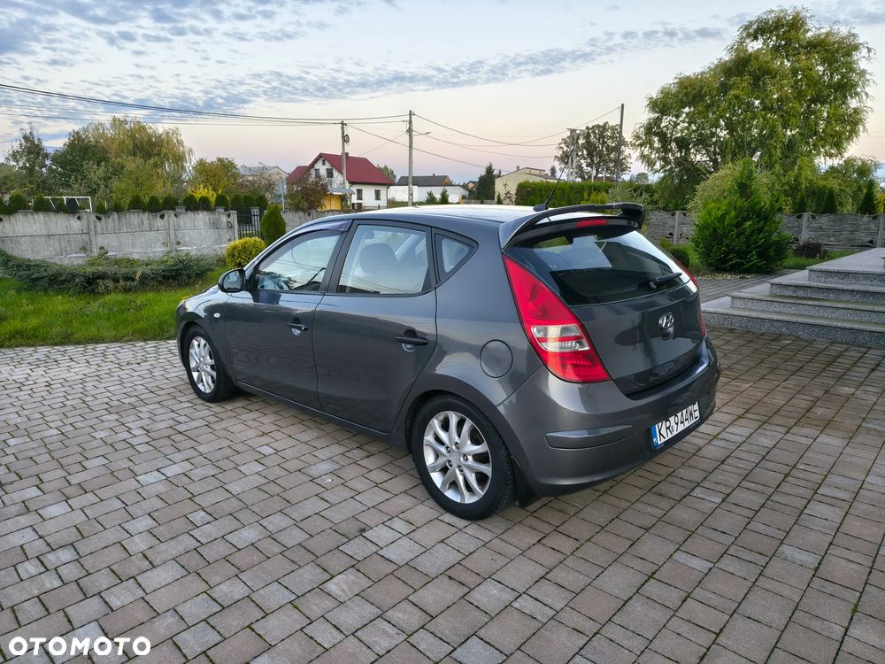 Hyundai I30 2007 photo 2