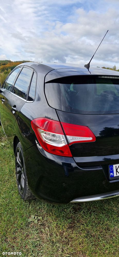 Citroën C4 1.6 HDi Exclusive - 4