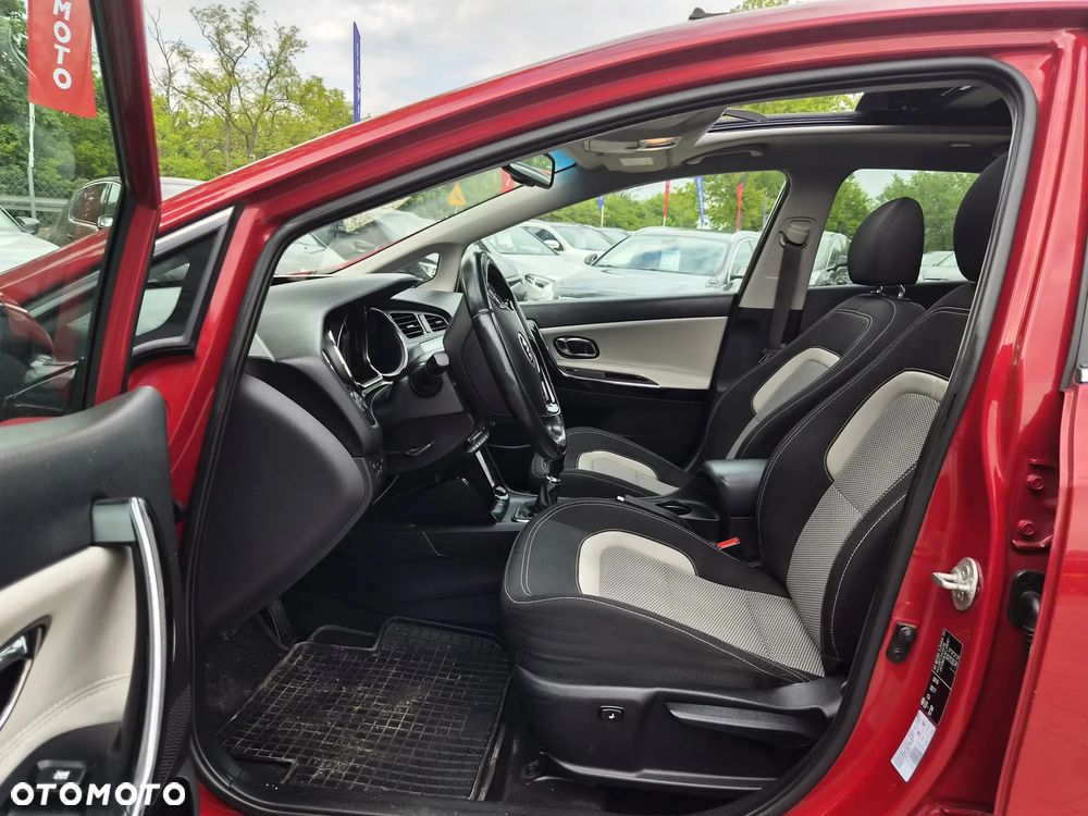Kia Ceed 1.6 CRDi ISG Vision - 21