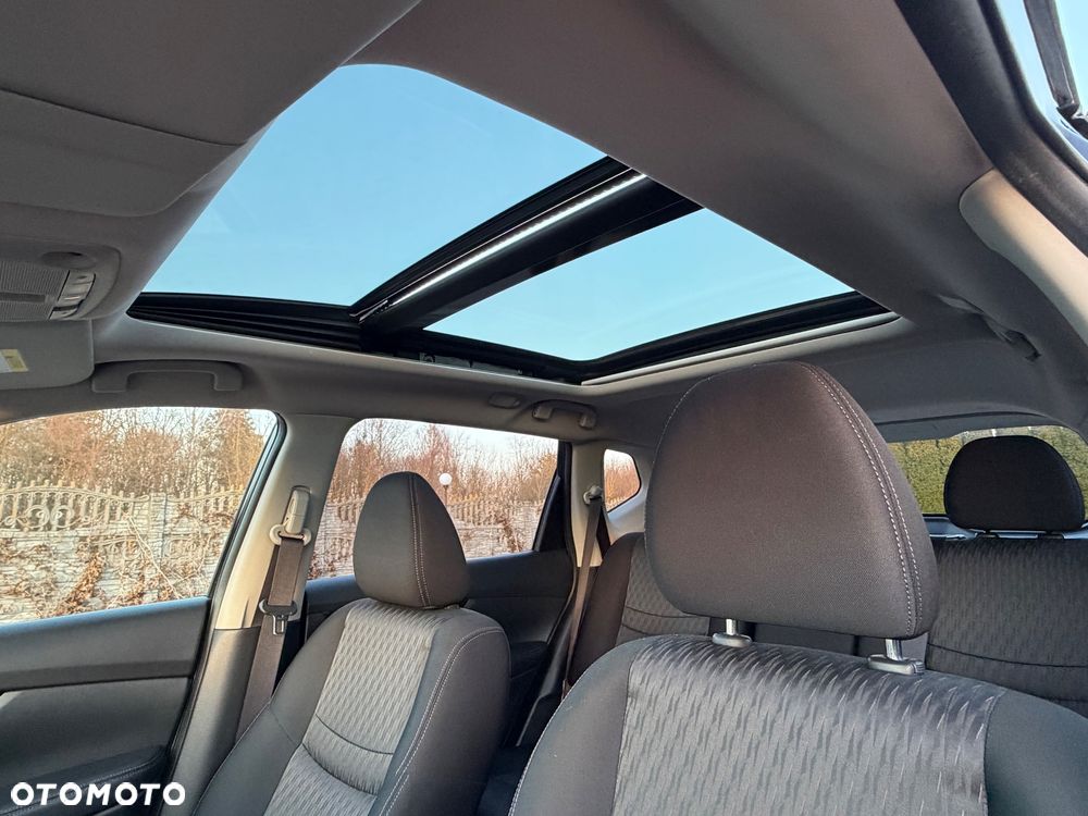 Nissan X-Trail 1.7 dCi ALL-MODE 4x4i Xtronic Tekna - 22