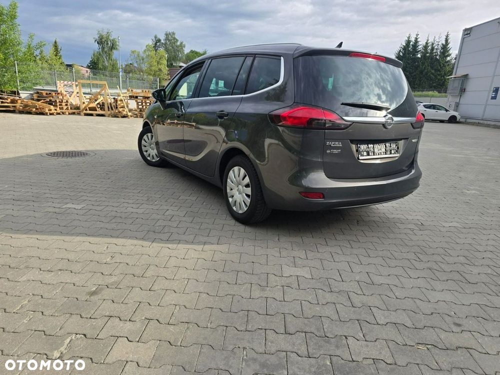 Opel Zafira - 3