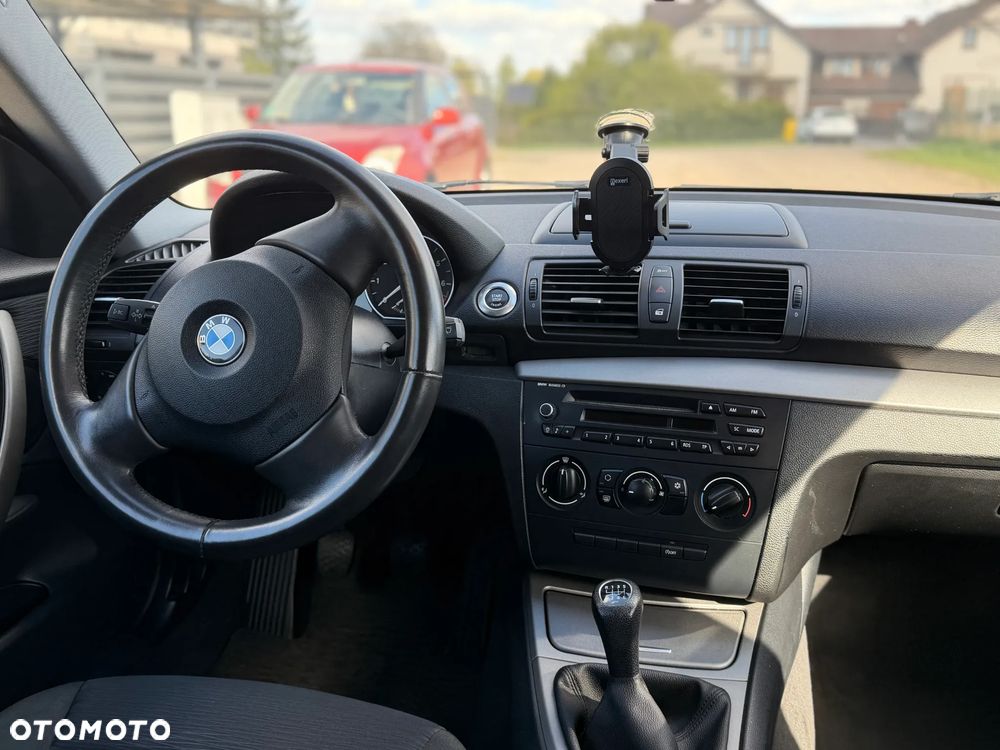 BMW Seria 1 - 11