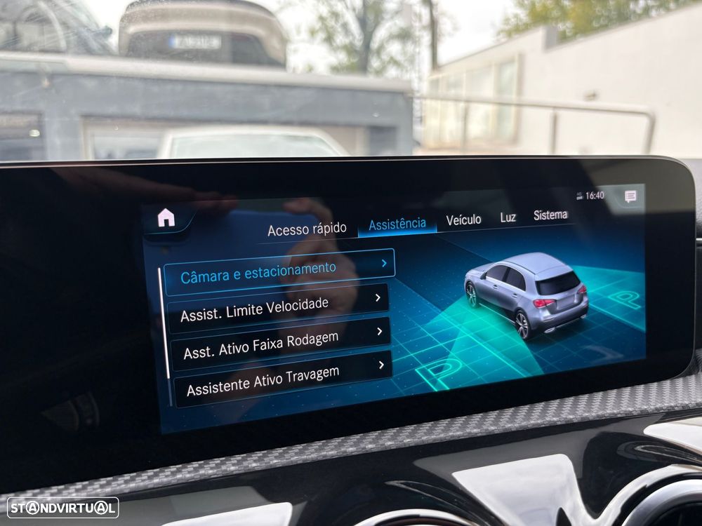 Mercedes-Benz A 200 Style Plus Aut. - 33