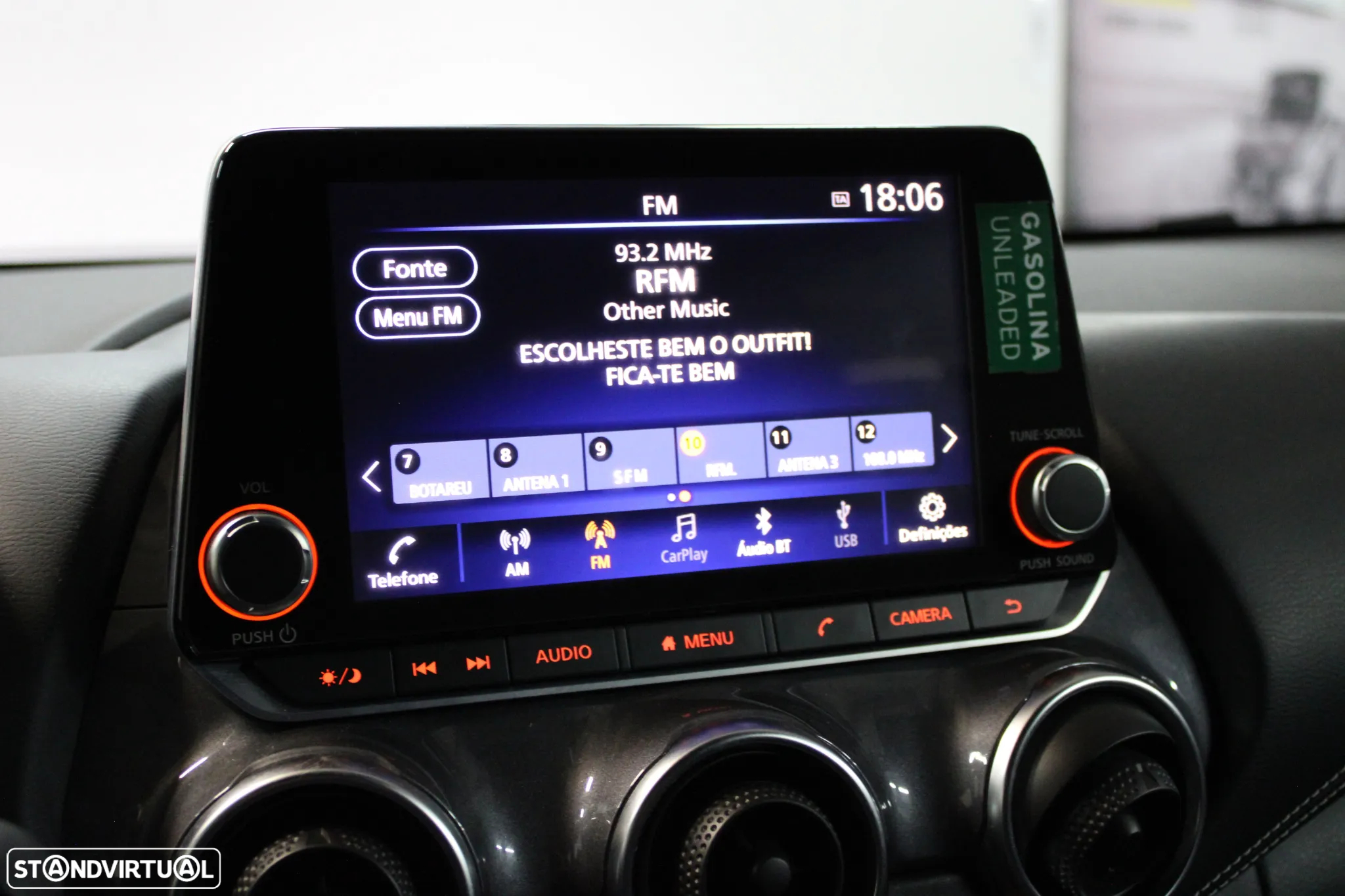 Nissan Juke 1.0 DIG-T N-Connecta - 11