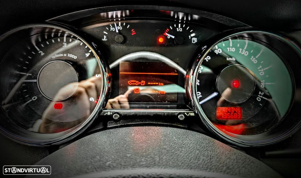 Peugeot 3008 BlueHDi 120 Stop & Start Allure - 23