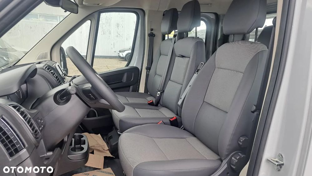 Fiat Ducato podwójna kabina - 19