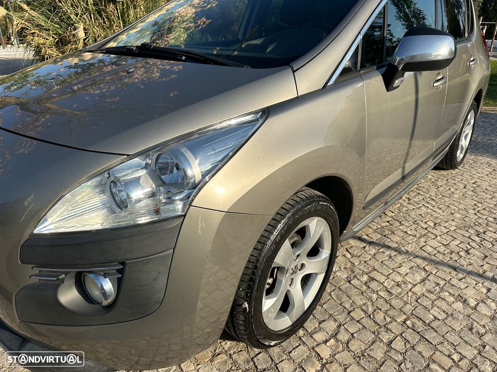 Peugeot 3008 1.6 HDi Sport - 12