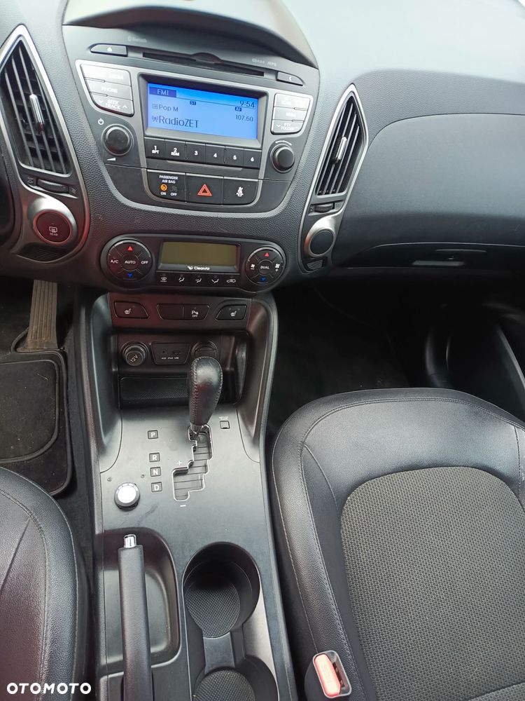 Hyundai ix35 2.0 2WD Automatik Trend - 11