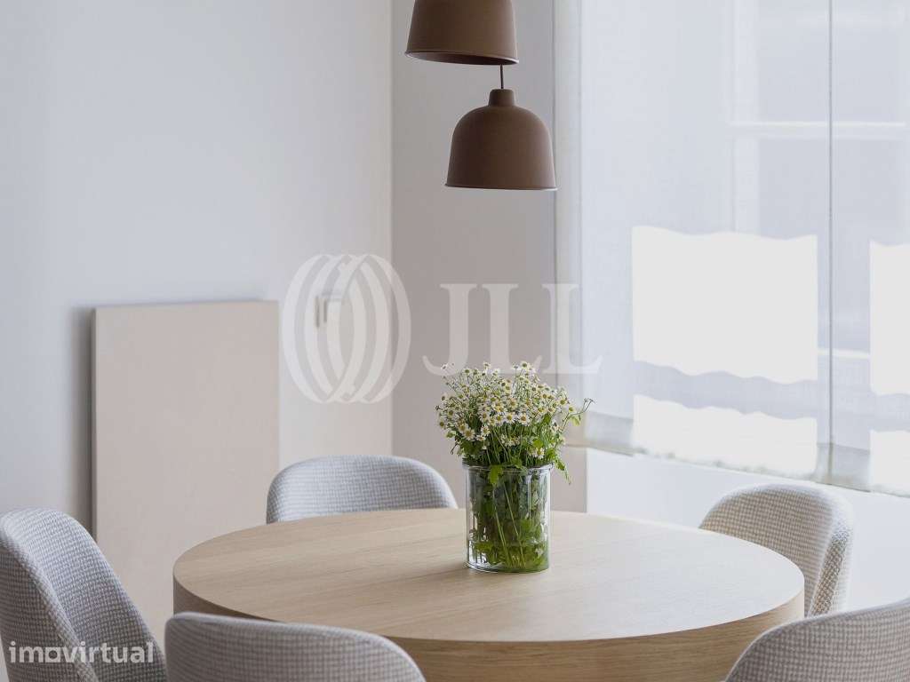 Apartamento T3, totalmente renovado,na Lapa, em Lisboa - Grande imagem: 4/24
