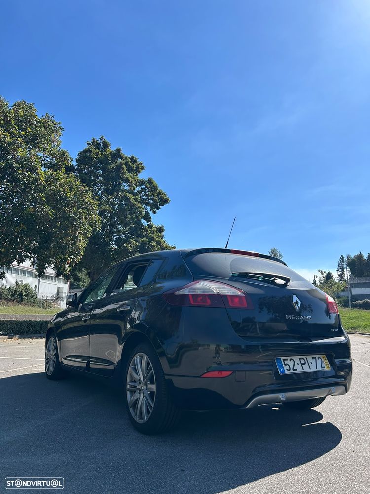 Renault Mégane 1.5 dCi GT Line SS - 4