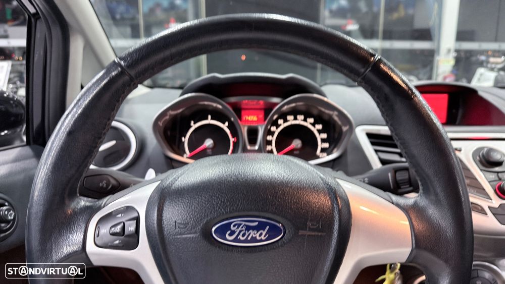 Ford Fiesta - 16