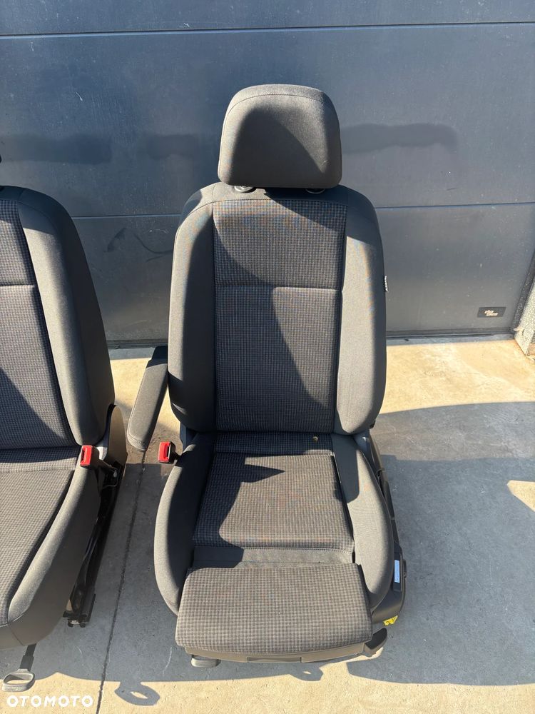 Vw Caddy IV V 2K7 fotele przód komplet prawy lewy - 4