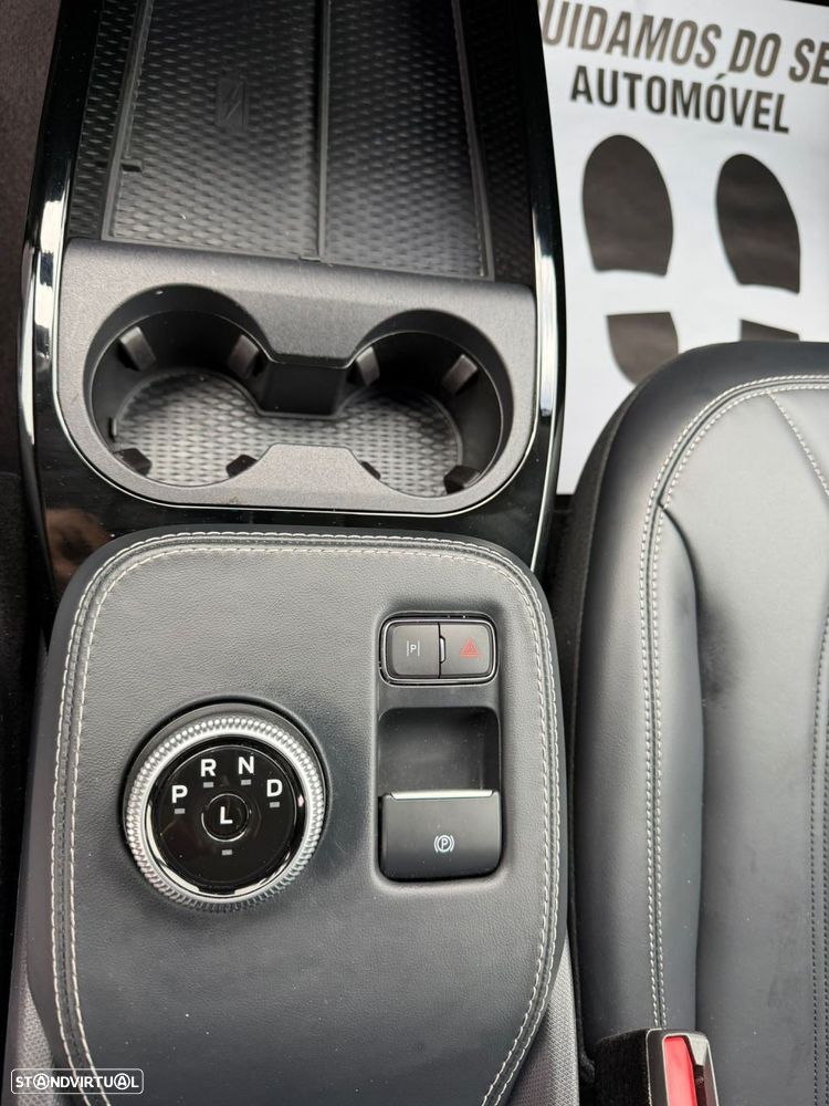 Ford Mustang Mach-E Standard - 35