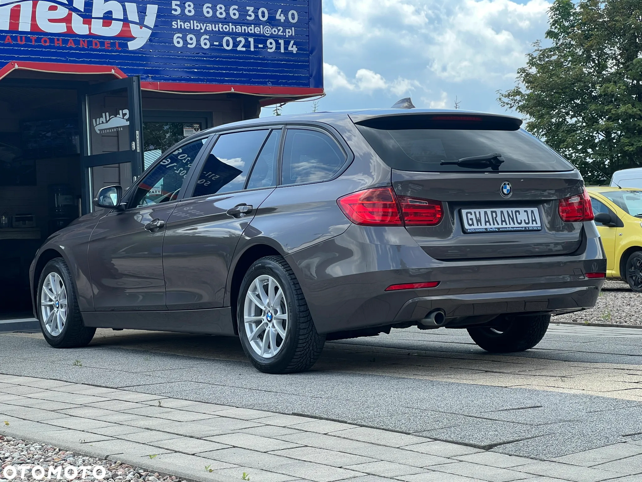 BMW Seria 3 318d Touring - 7