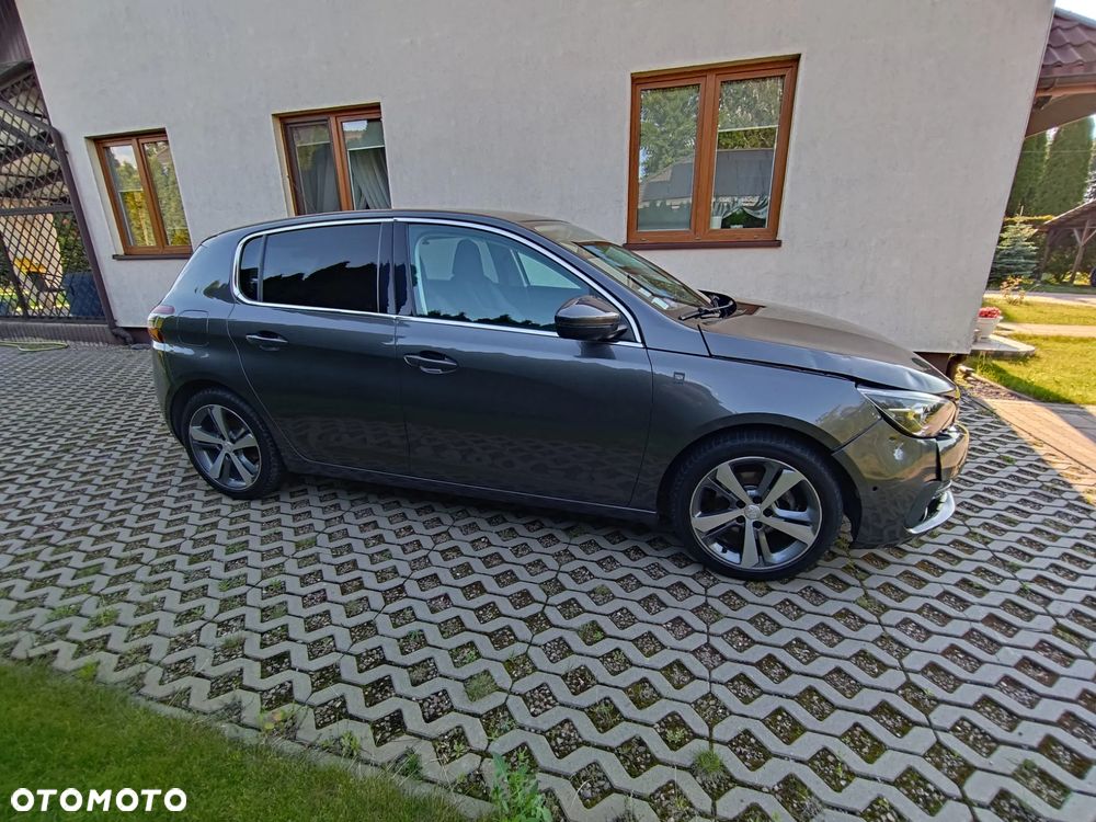 Peugeot 308 - 6