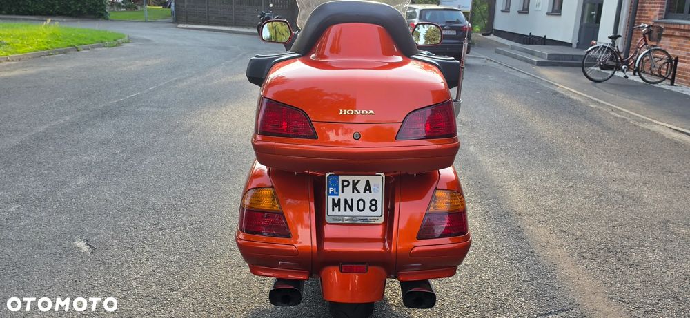 Honda GL - 11