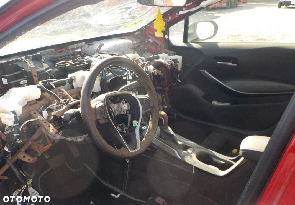 Toyota Corolla - 22