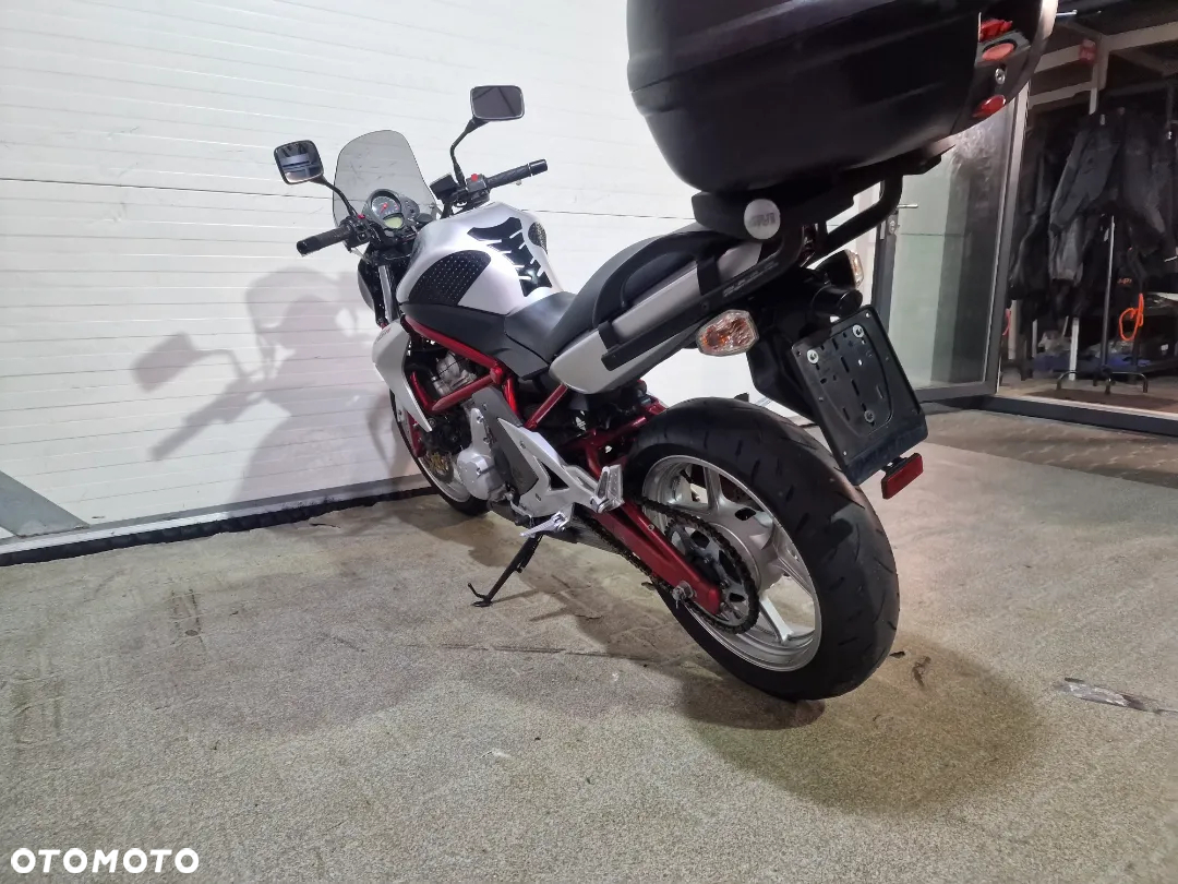 Kawasaki ER - 23