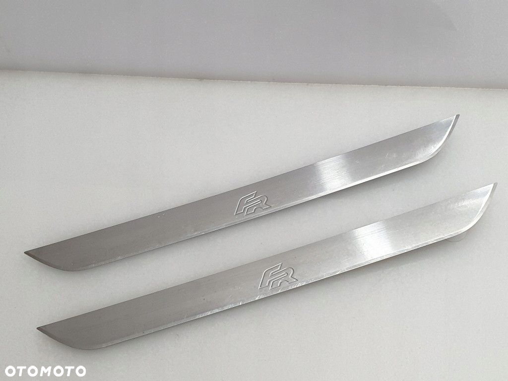 SEAT LEON III 5F FR 5-DRZWI LISTWA PROGOWA OZDOBNA PRZÓD CHROM LEWA PRAWA - 2