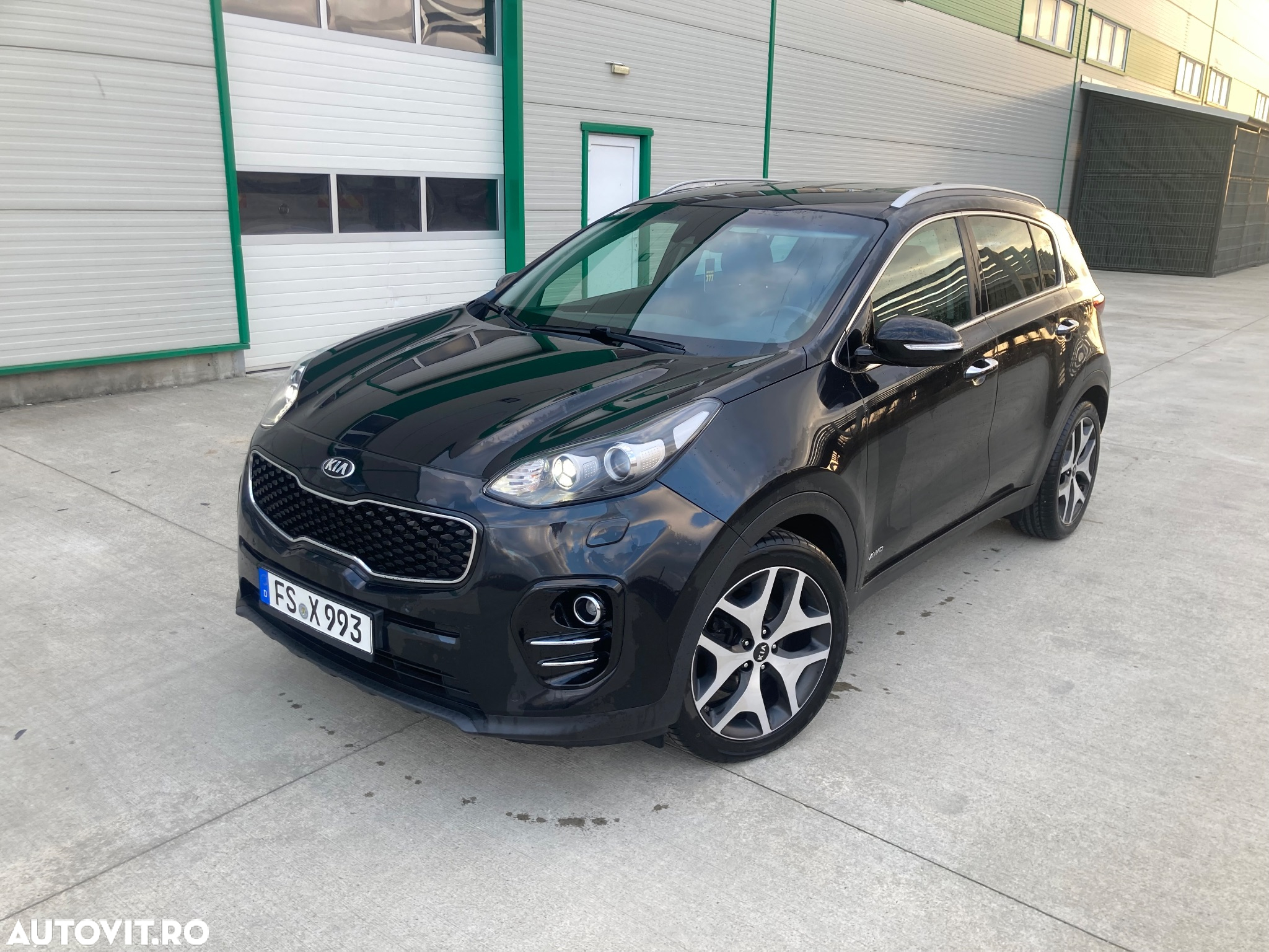 Kia Sportage 2,0 CRDI AWD Aut. Platinum - 9