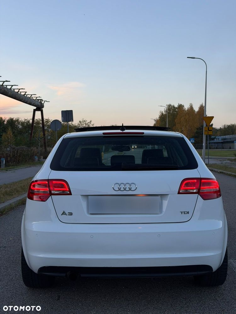 Audi A3 Sportback 2012 photo 5