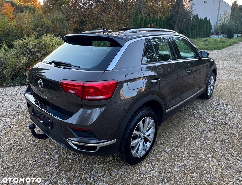 Volkswagen T-Roc - 10