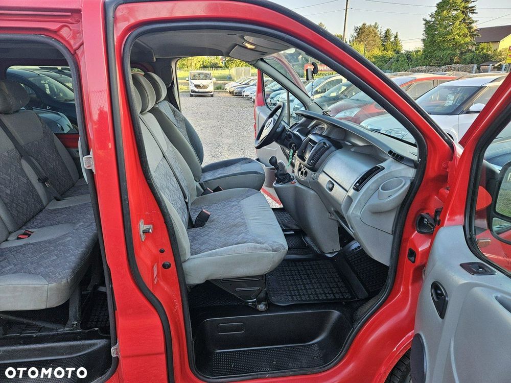 Opel Vivaro - 9