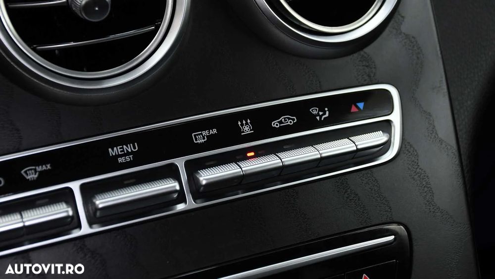 Mercedes-Benz GLC 300 de 4MATIC - 15