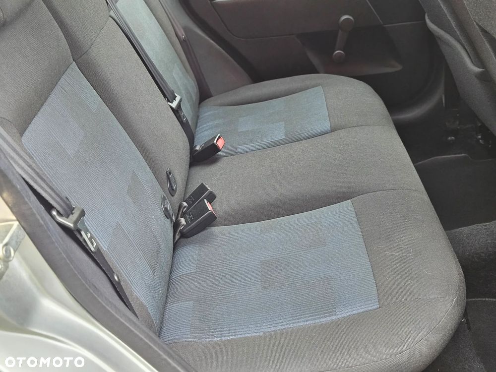 Ford Fiesta 1.4 - 17